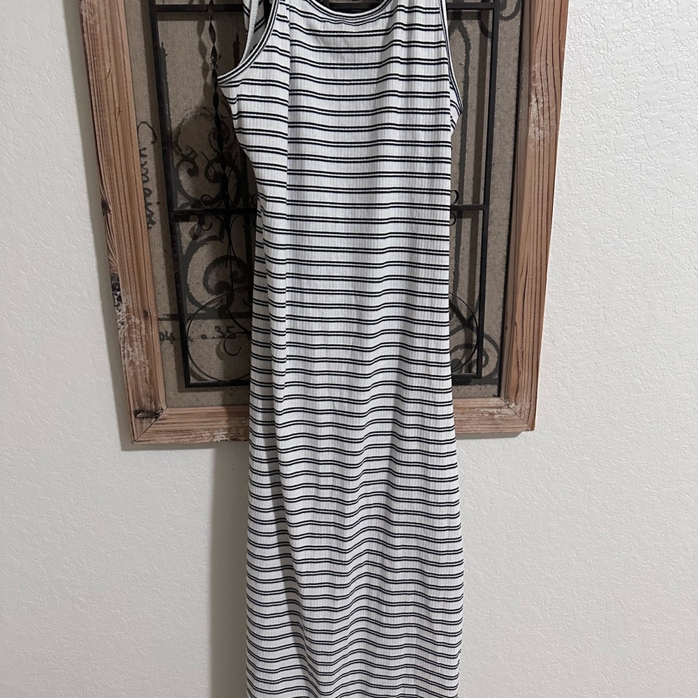 Striped Black and White Sleeveless Dress